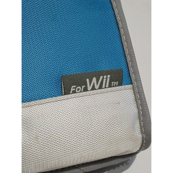 Nintendo Wii NYKO Travel Carry Bag Shoulder Strap Travel Case White & Blue - Picture 2 of 12